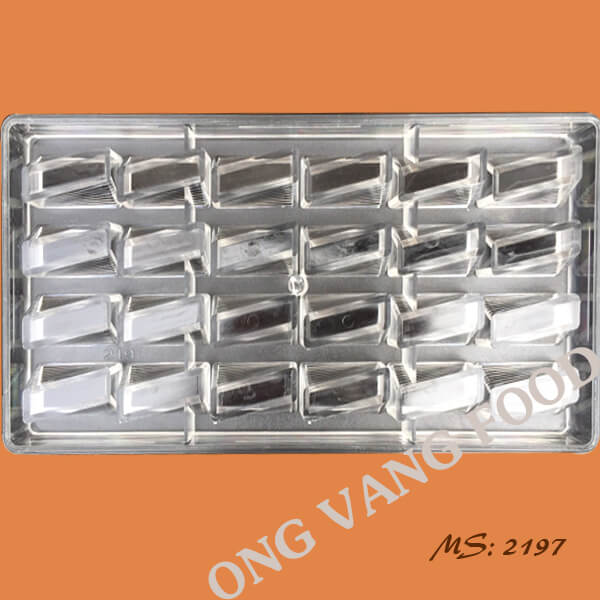 khuon-nhua-do-socola-hinh-viên-keo-chu-nhat-soc-ke-2197